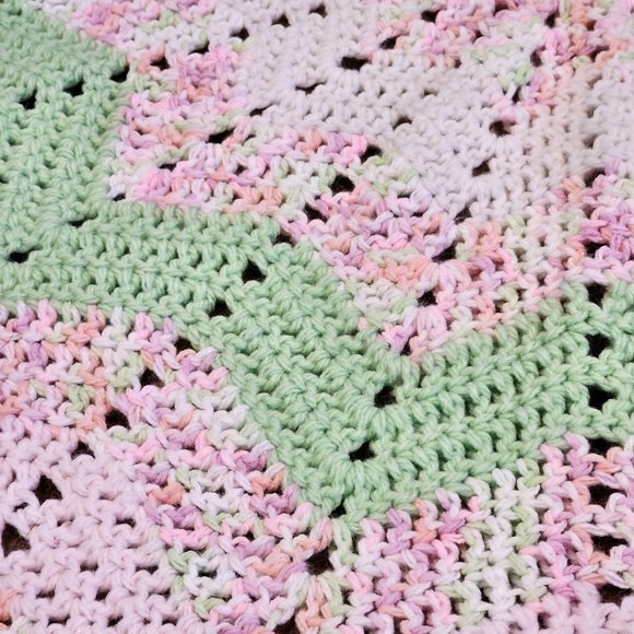 HANDMADE Crochet‎ 12 Point Star Softee Baby Blanket Afghan Pink Green 43 In NEW - Picture 4 of 5